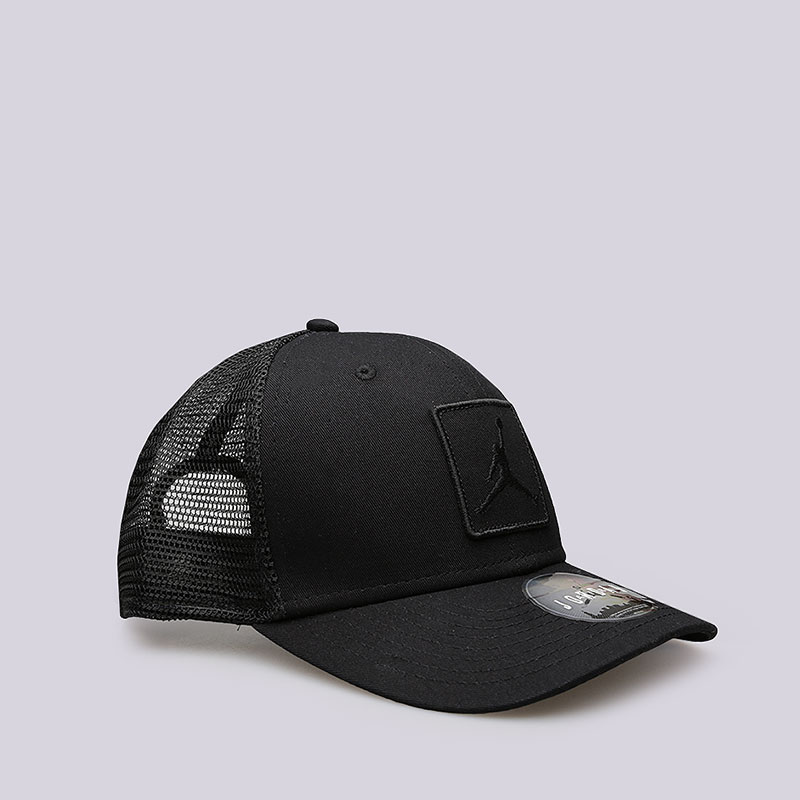  черная кепка Jordan Classic 99 AQ9882-010 - цена, описание, фото 2